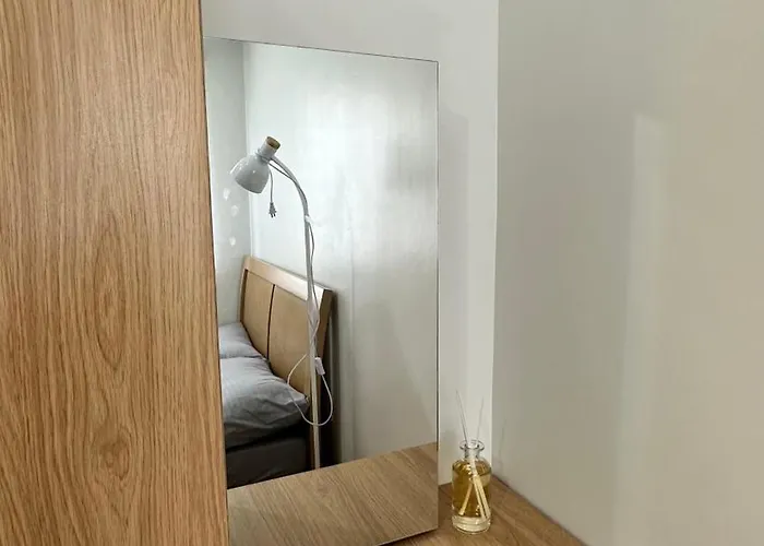 Apartment 3br Stylish Serenity Awaits