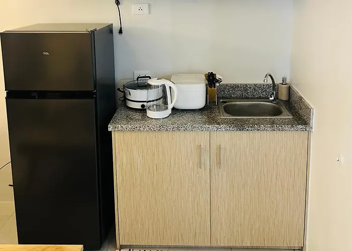 3br Stylish Serenity Awaits